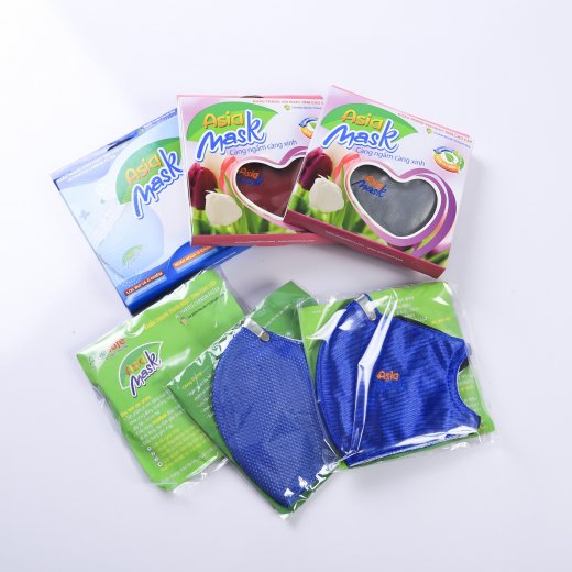 Khẩu trang vải 4 lớp than hoạt tính AsiaMask có van thoát khí ( xé dán sau gáy) Khẩu trang vải 4 lớp than hoạt tính AsiaMask có van thoát khí ( xé dán sau gáy)