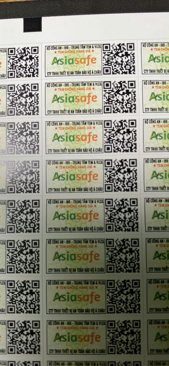 hinh anh tem chong hang gia moi nhat 2025 co gan ma qr code