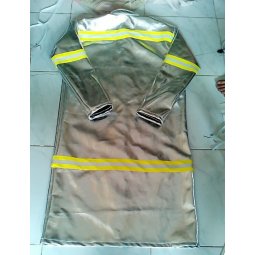 Áo choàng chịu nhiệt 700 độ C - Pháp - Dickson