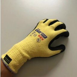 Găng tay chống cắt